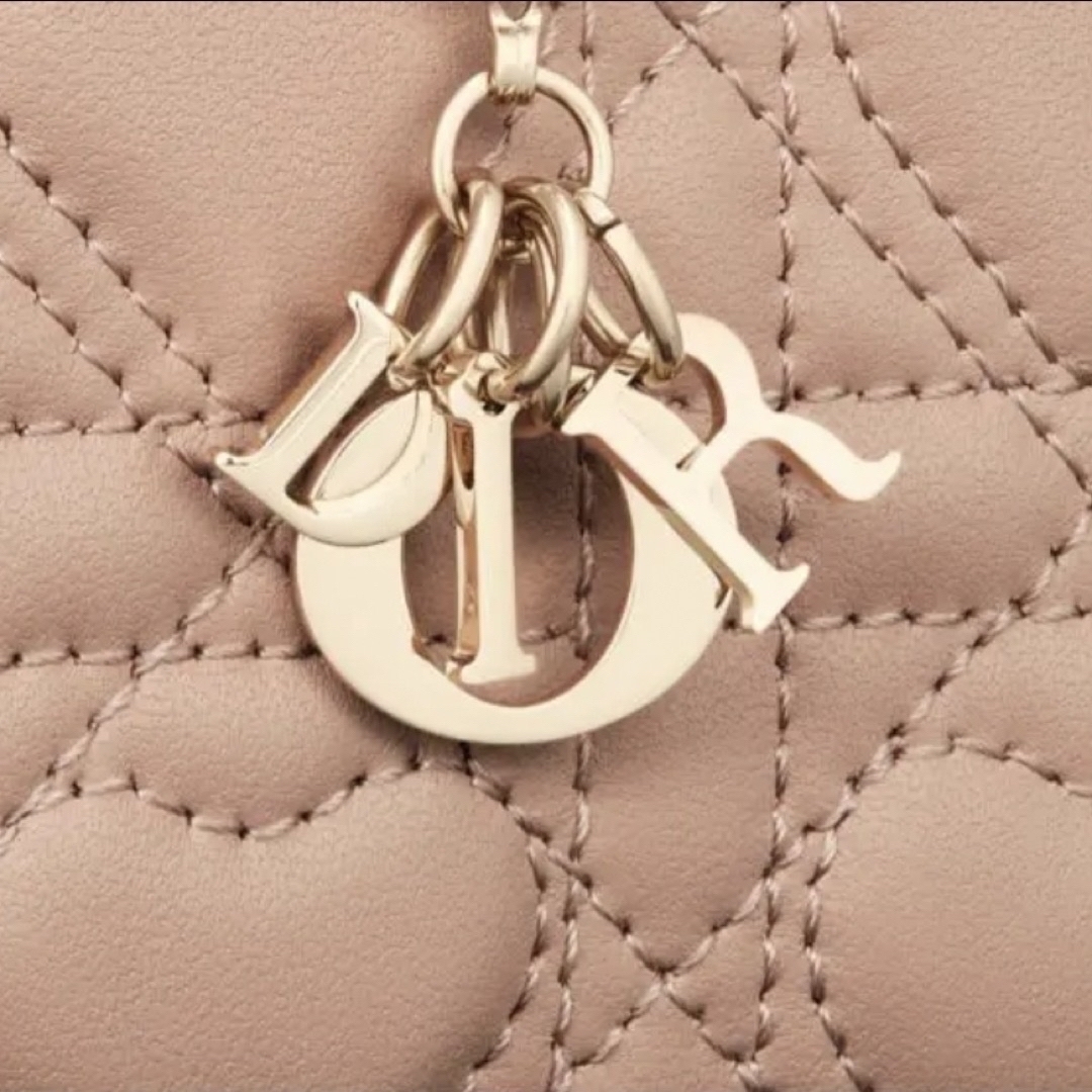 最終値下げ!最安値!限定完売品DIOR❤︎ディオール ハートカナージュ ミニ財布