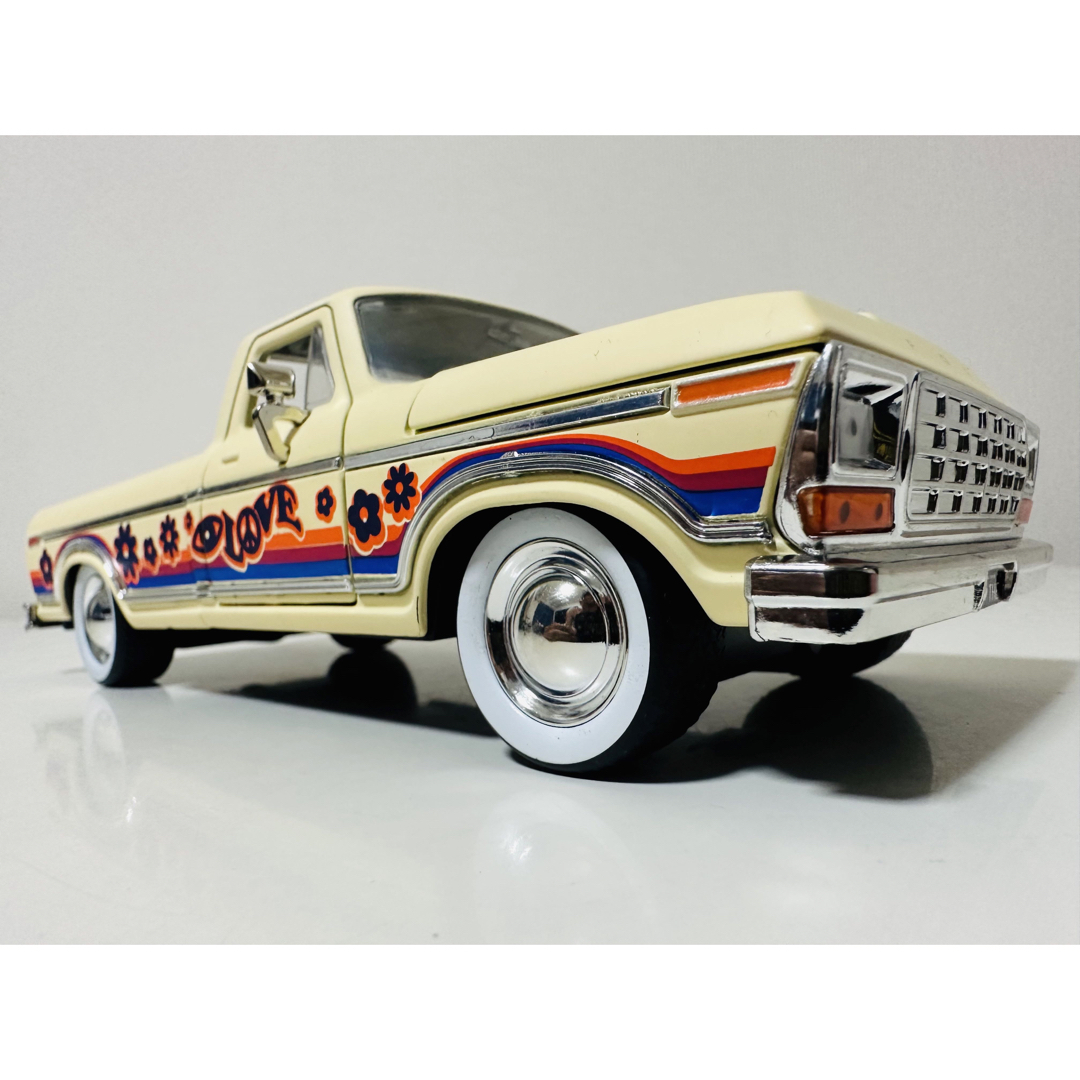 Jadaジェイダ/’79 Fordフォード F-150 1/24絶版