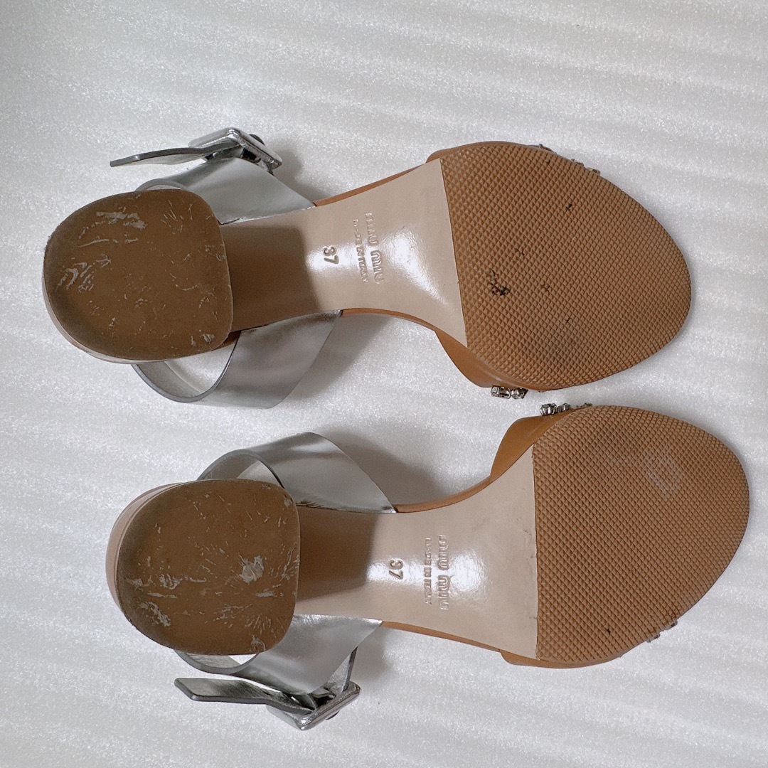 miumiu(ミュウミュウ)のMIUMIU ミュウミュウ　クリスタル　サンダル　ハイヒール　パンプス　極美品 レディースの靴/シューズ(ハイヒール/パンプス)の商品写真
