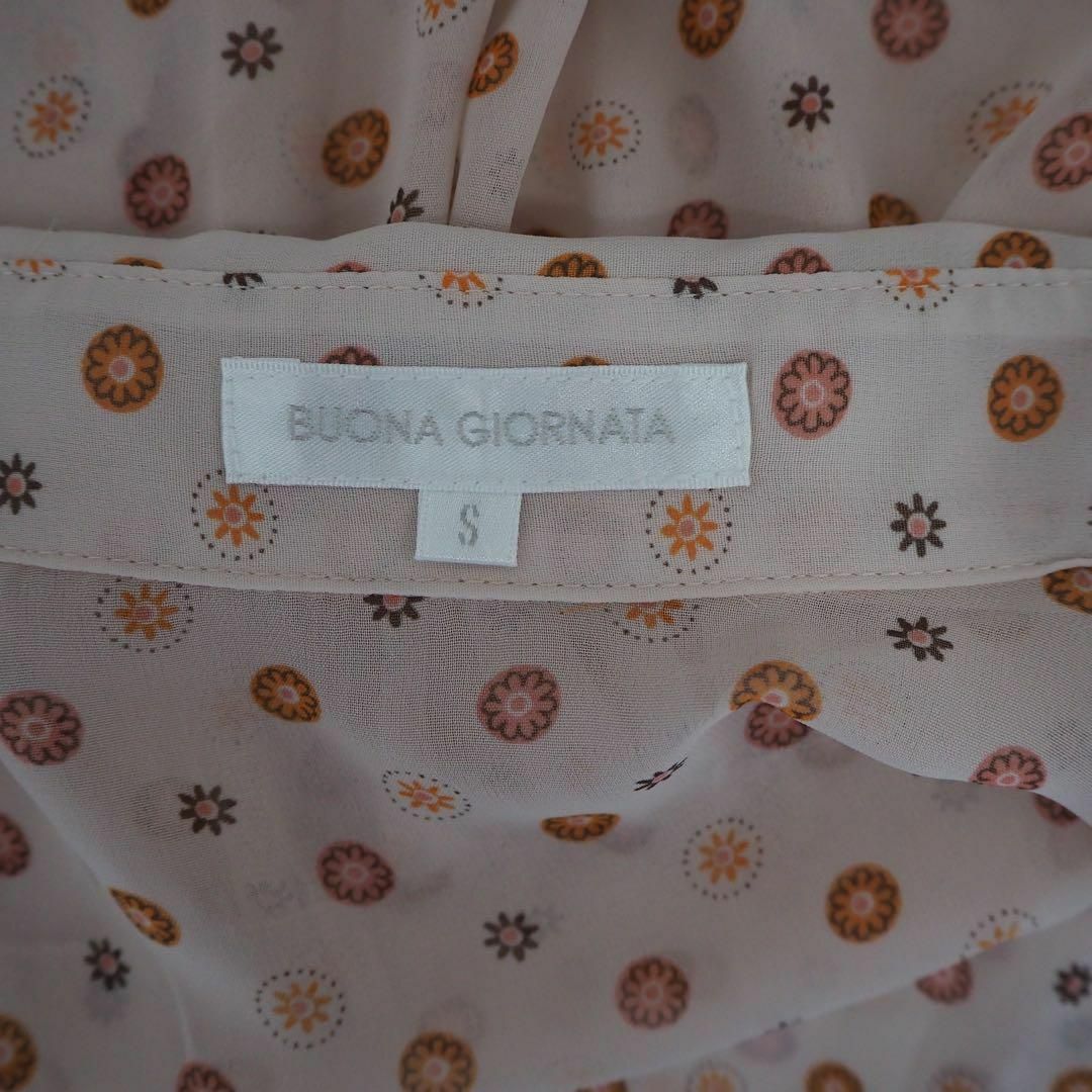 BUONA GIORNATA(ボナジョルナータ)のBUONA GIORNATA 花柄ワンピース レディースのワンピース(ロングワンピース/マキシワンピース)の商品写真
