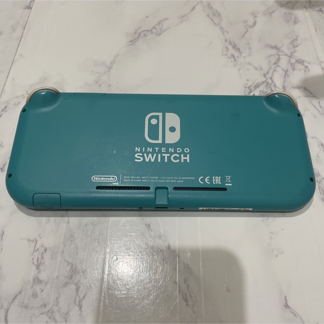Nintendo Switch(ニンテンドースイッチ)のSwitchライト　ターコイズ エンタメ/ホビーのゲームソフト/ゲーム機本体(携帯用ゲーム機本体)の商品写真