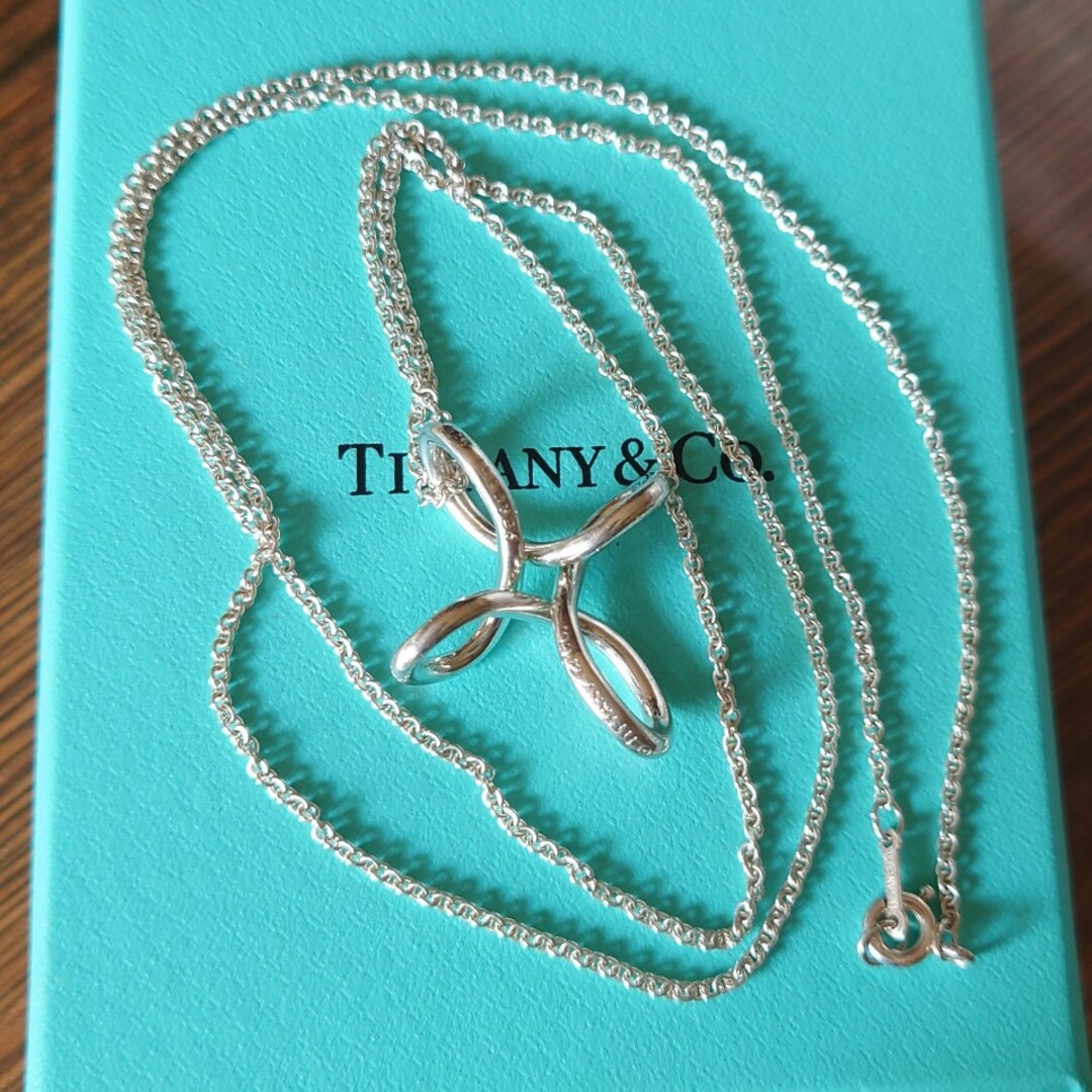 Tiffany infinity cross オープンクロスネックレス