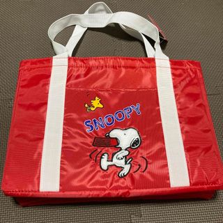 スヌーピー(SNOOPY)の【お値下げ中❗️】スヌーピー　保冷カゴバック　エコバック(キャラクターグッズ)