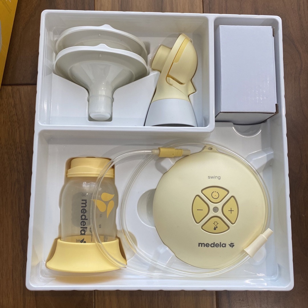 開封のみ未使用 medela スイング flex 冷凍できるボトル セット