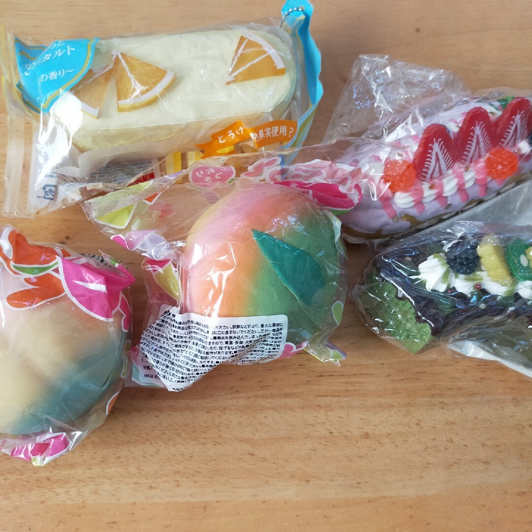 オマケつき! ぷにぷに スクイーズ まとめて セット ピーチ 食品サンの