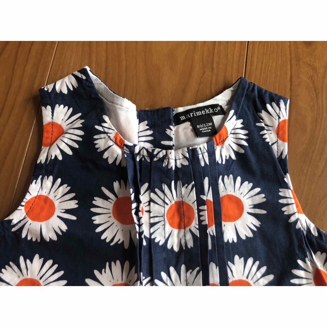 marimekko(マリメッコ)のjima様専用　マリメッコ　フラワーワンピース　80 キッズ/ベビー/マタニティのベビー服(~85cm)(ワンピース)の商品写真