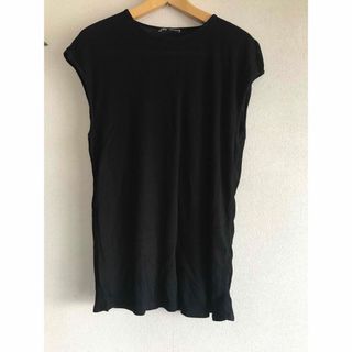 ザラ(ZARA)のZARA カットソー　　(カットソー(半袖/袖なし))