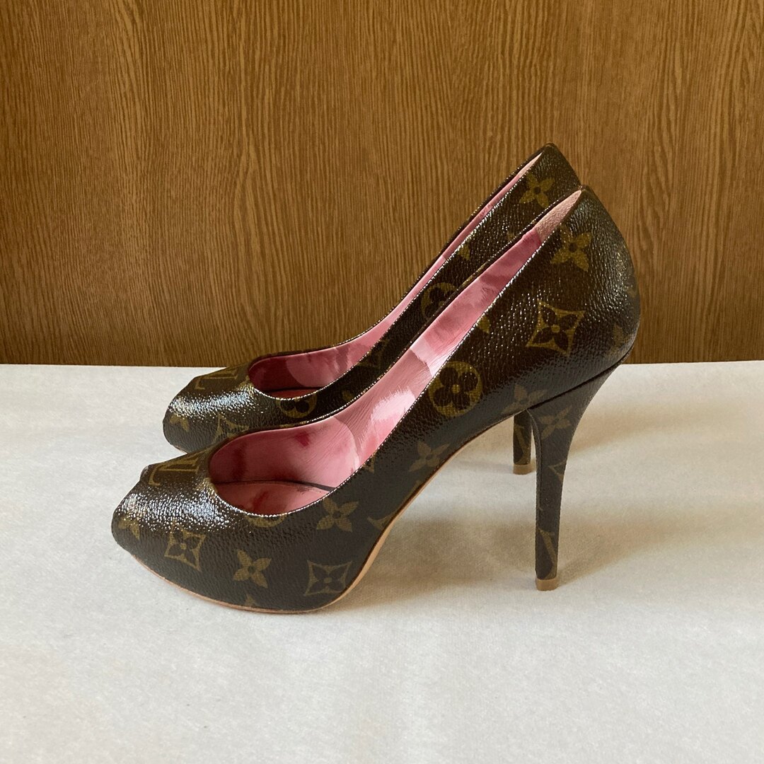 LOUIS VUITTON - 美品 ルイヴィトン モノグラムパンプスの通販 by SR