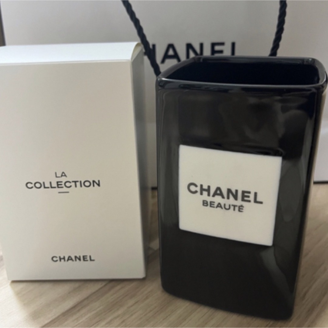 CHANEL シャネル ラコレクション　ブラシスタンド ブラシケース ノベルティ