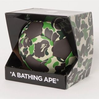 アベイシングエイプ(A BATHING APE)のA BATHING APE ABC CAMO SOCCER BALL Mサッカー(ボール)