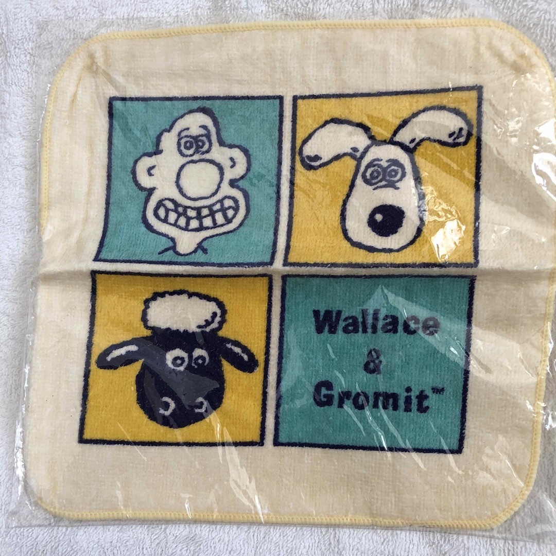 住友生命　ハンカチ　Wallace&Gromit エンタメ/ホビーのおもちゃ/ぬいぐるみ(キャラクターグッズ)の商品写真