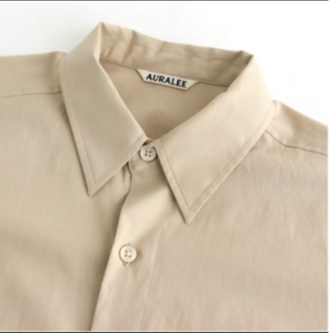 AURALEE(オーラリー)のAURALEE WASHED FINX TWILL HALF SHIRTS  レディースのトップス(シャツ/ブラウス(半袖/袖なし))の商品写真