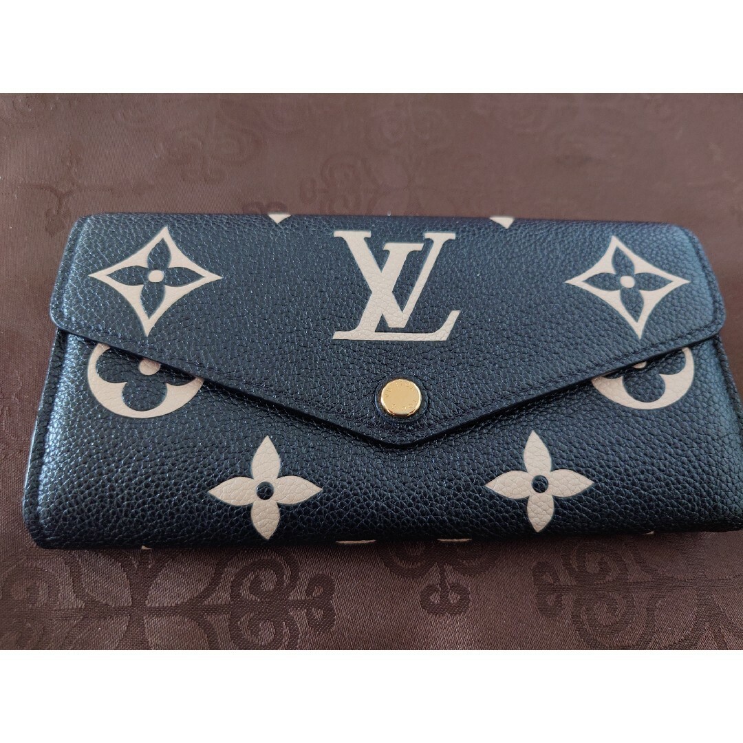 LOUIS VUITTON(ルイヴィトン)の【値下げ】ルイヴィトン長財布☆ポルトフォイユ・サラ レディースのファッション小物(財布)の商品写真