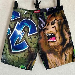 シュプリーム(Supreme)のSupreme Lion's DEN PAINTER Short Multi(ショートパンツ)