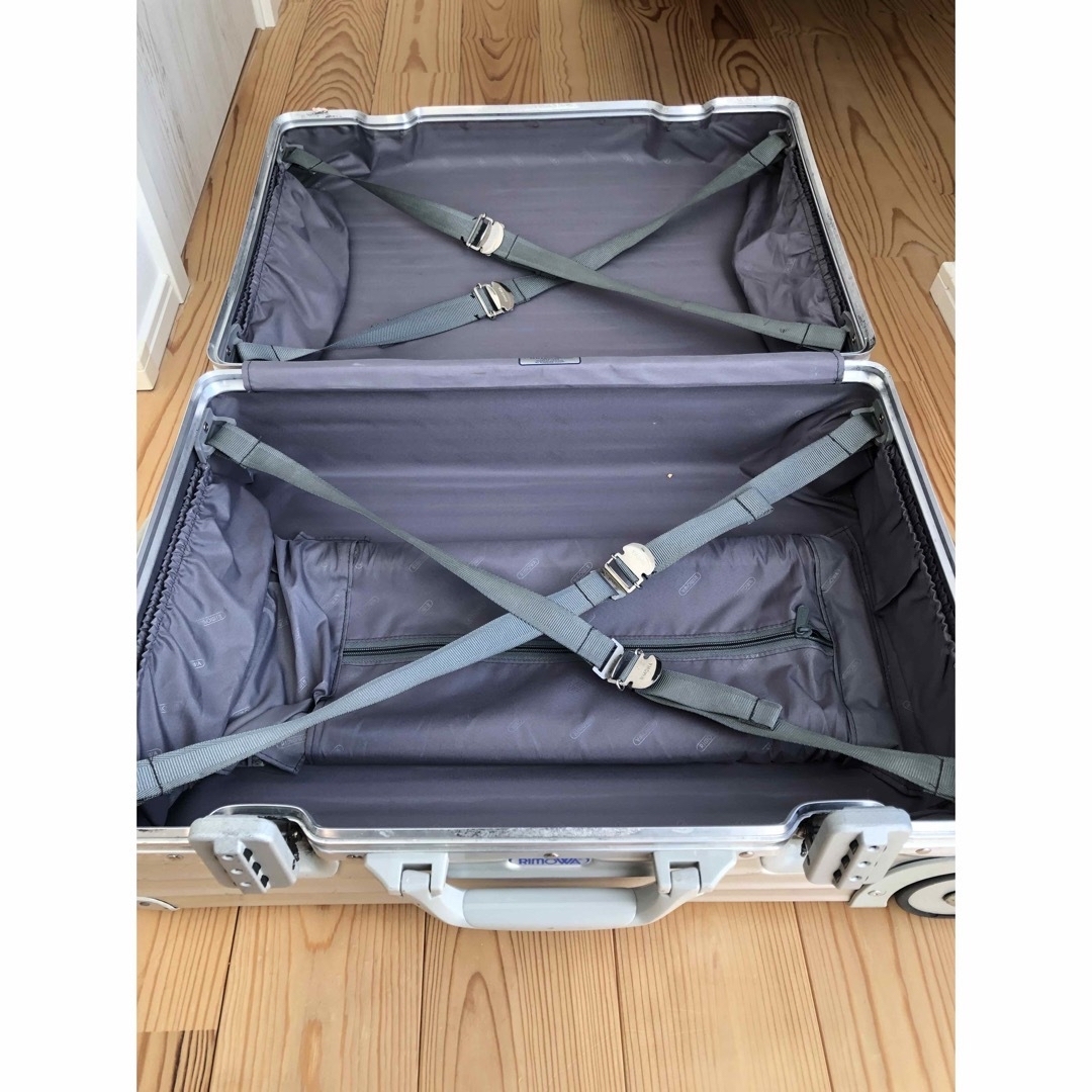 RIMOWA(リモワ)のRIMOWA/リモワ スーツケース 旧ロゴ アルミニウム TSAロック 付属品有 メンズのバッグ(トラベルバッグ/スーツケース)の商品写真