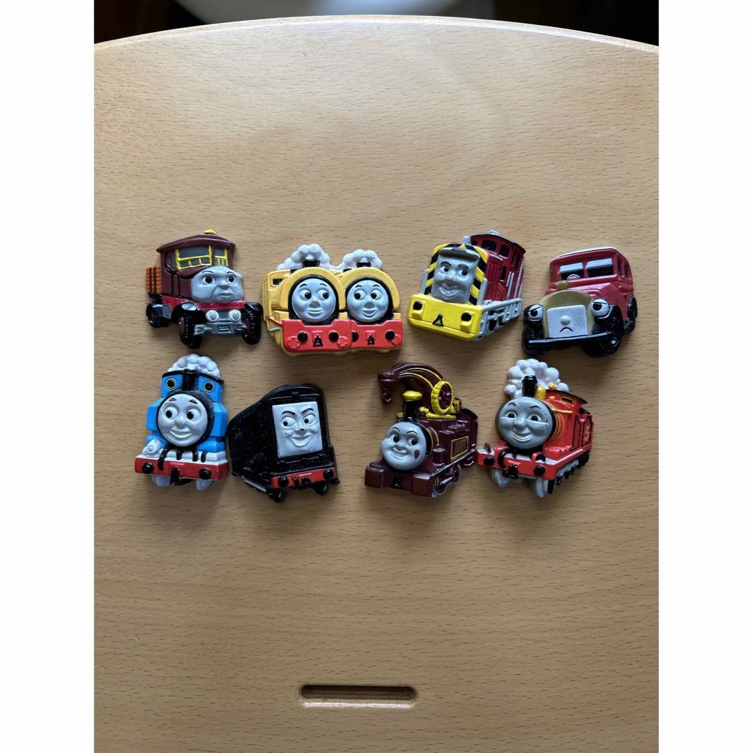 THOMAS(トーマス)の機関車トーマス　マグネット14こセット キッズ/ベビー/マタニティのおもちゃ(電車のおもちゃ/車)の商品写真