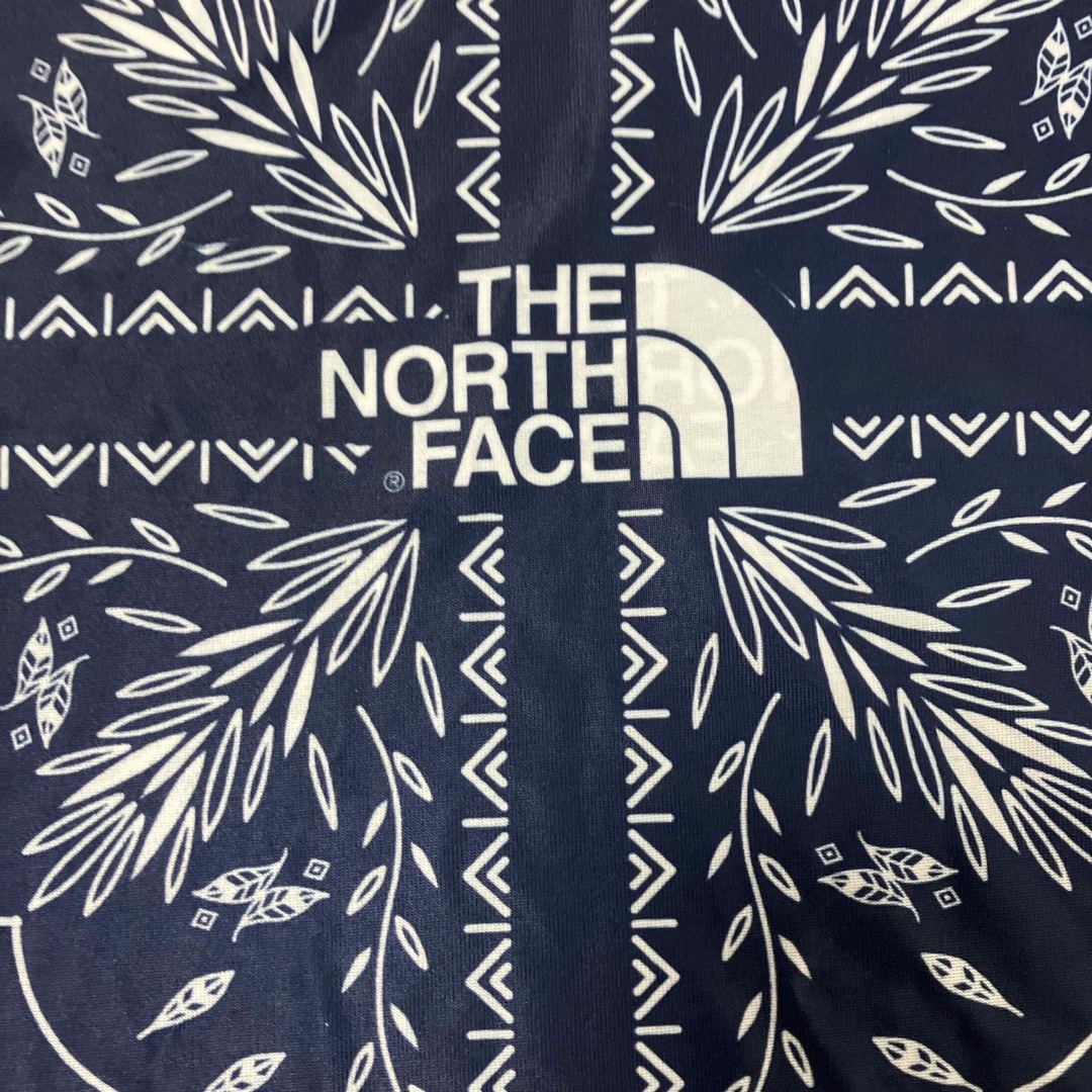 THE NORTH FACE(ザノースフェイス)のノースフェイス　バンダナ　約65×65cm メンズのファッション小物(ハンカチ/ポケットチーフ)の商品写真
