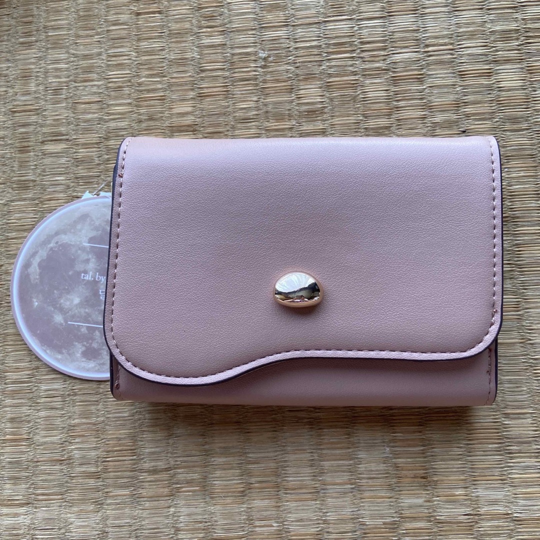 しまむら(シマムラ)のしまむら　yumiさん　コラボ　アシンメトリー財布 レディースのファッション小物(財布)の商品写真