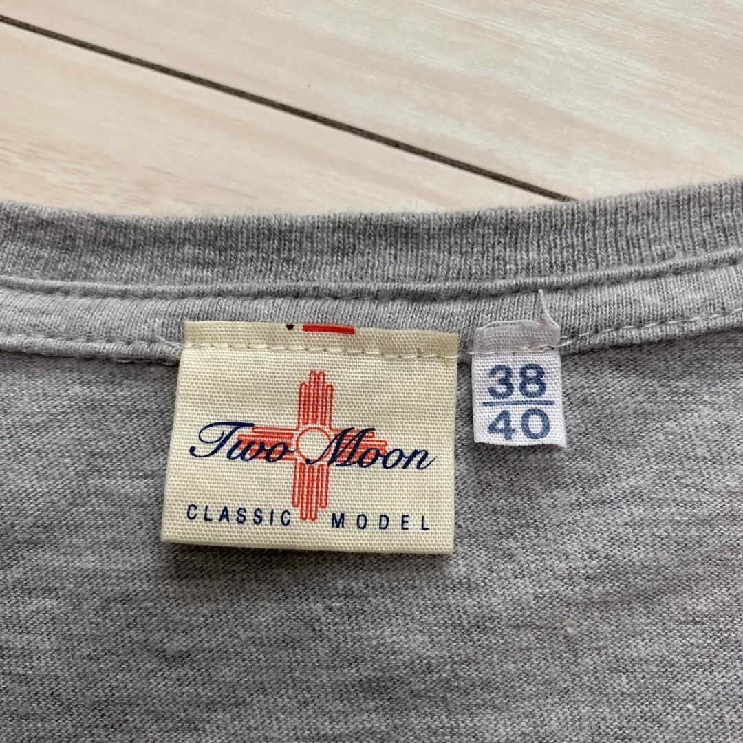 Two Moon(トゥームーン)のTwo Moon 半袖ＶネックＴシャツ メンズのトップス(Tシャツ/カットソー(半袖/袖なし))の商品写真