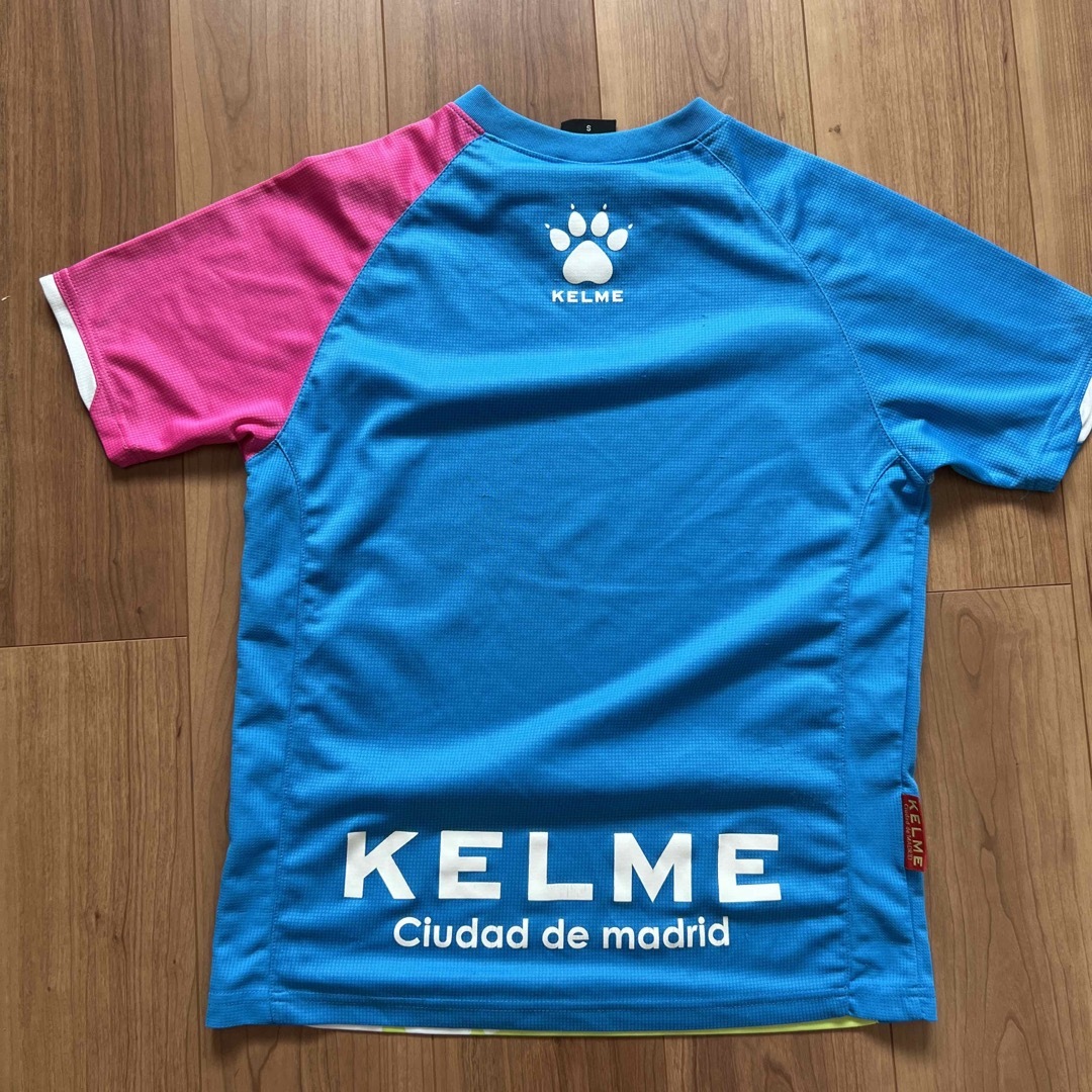 KELME(ケルメ)のKELNEケルメサッカープラクティスシャツ メンズのトップス(Tシャツ/カットソー(半袖/袖なし))の商品写真