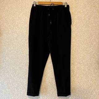 ザラ(ZARA)のZARA ザラ　クロップドパンツ　ブラック(その他)