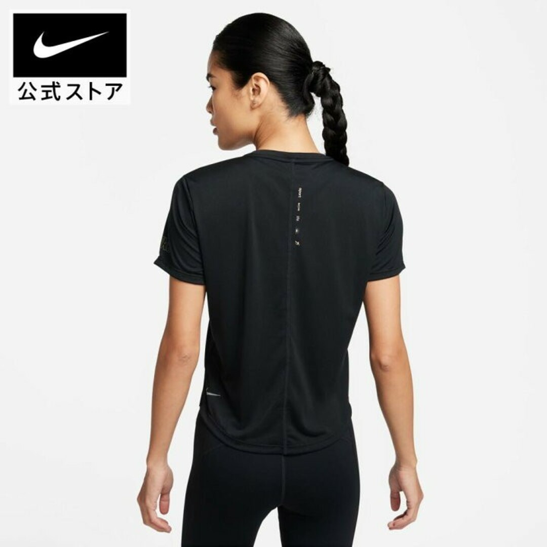 NIKE(ナイキ)の新品 タグ有り ナイキ トップス スポーツ 人気 レディースのトップス(Tシャツ(半袖/袖なし))の商品写真