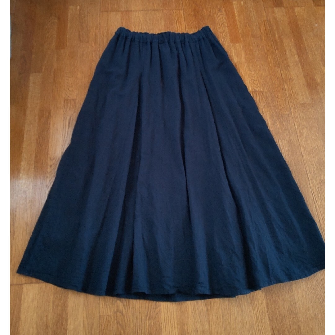 STUDIO CLIP(スタディオクリップ)のStudioCLIP 軽やかロングスカート M ネイビー レディースのスカート(ロングスカート)の商品写真