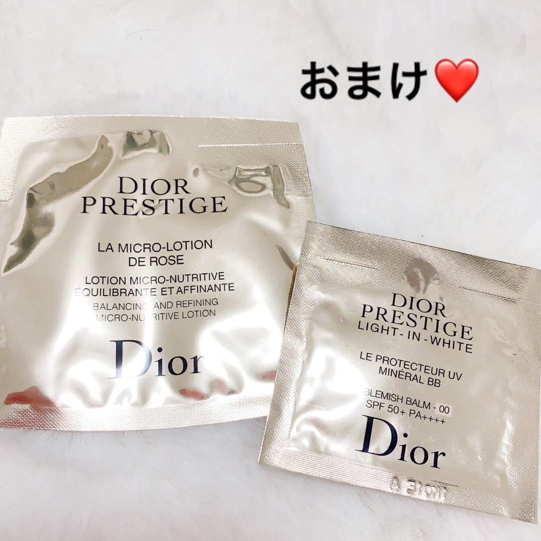 Christian Dior(クリスチャンディオール)のDIOR　ディオール　スキン フォーエヴァー クッション パウダー　おまけ付 コスメ/美容のベースメイク/化粧品(ファンデーション)の商品写真