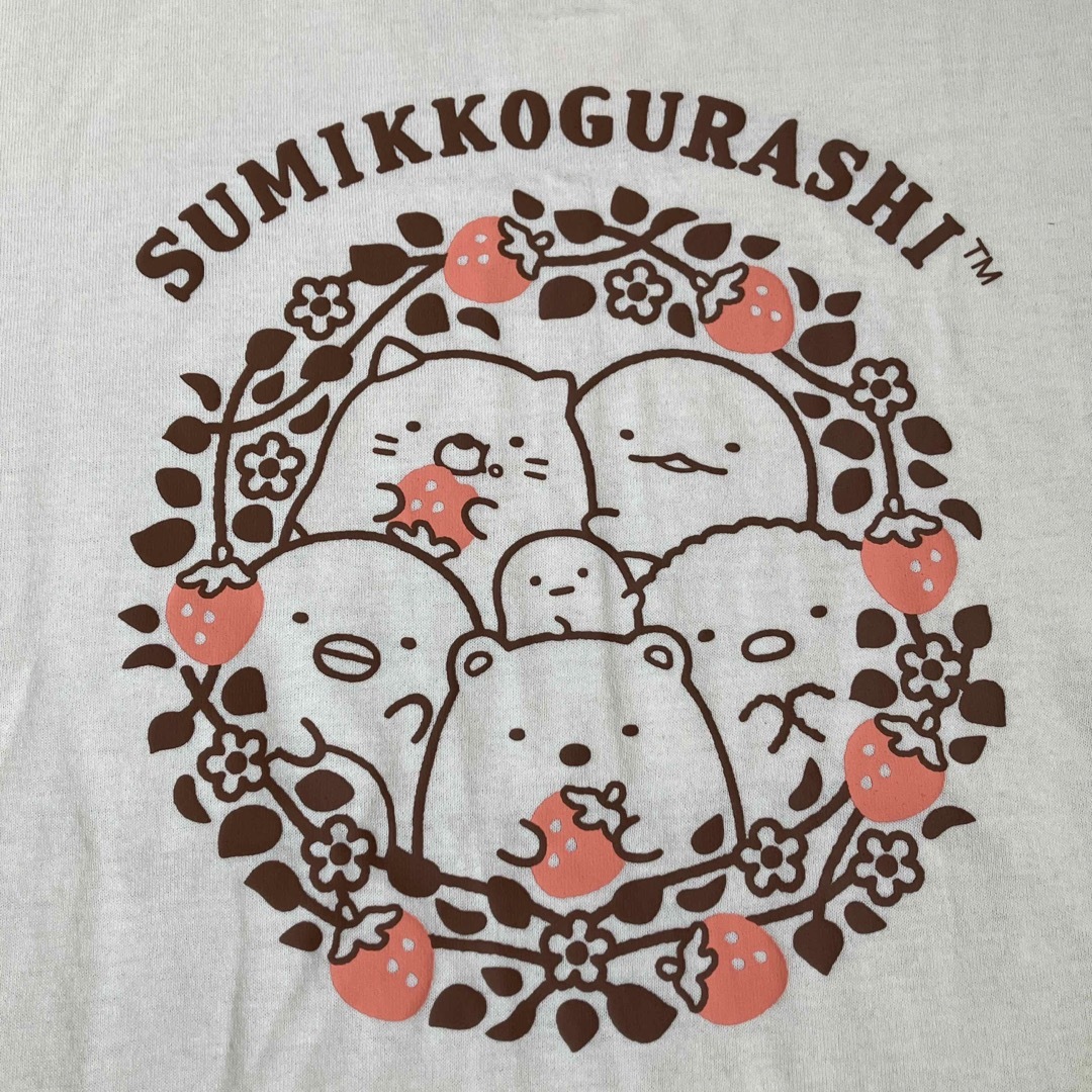 すみっコぐらし(スミッコグラシ)のすみっコぐらし　半袖Tシャツ　クリームオフホワイト　苺いちごイチゴ レディースのトップス(Tシャツ(半袖/袖なし))の商品写真