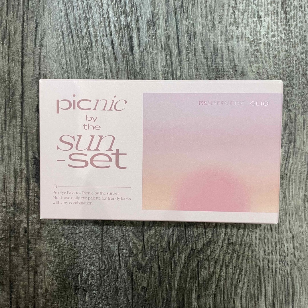 CLIO(クリオ)のクリオ アイシャドウプロアイパレット13PICNIC BY THE SUNSET コスメ/美容のベースメイク/化粧品(アイシャドウ)の商品写真