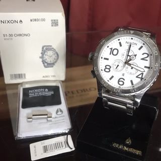 最安値❗️【価格50000円】【美品】ニクソン 腕時計 クリスタル