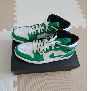 ナイキ(NIKE)のNIKE　JORDAN1 MID　ラッキーグリーン　28cm(スニーカー)