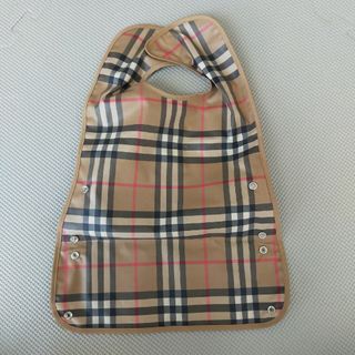 バーバリー(BURBERRY)の★GG様専用★バーバリー　お食事エプロン【値下げ】(お食事エプロン)