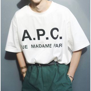 アーペーセー(A.P.C)のA.P.C.別注オーバーサイズロゴプリントシャツ(Tシャツ/カットソー(半袖/袖なし))