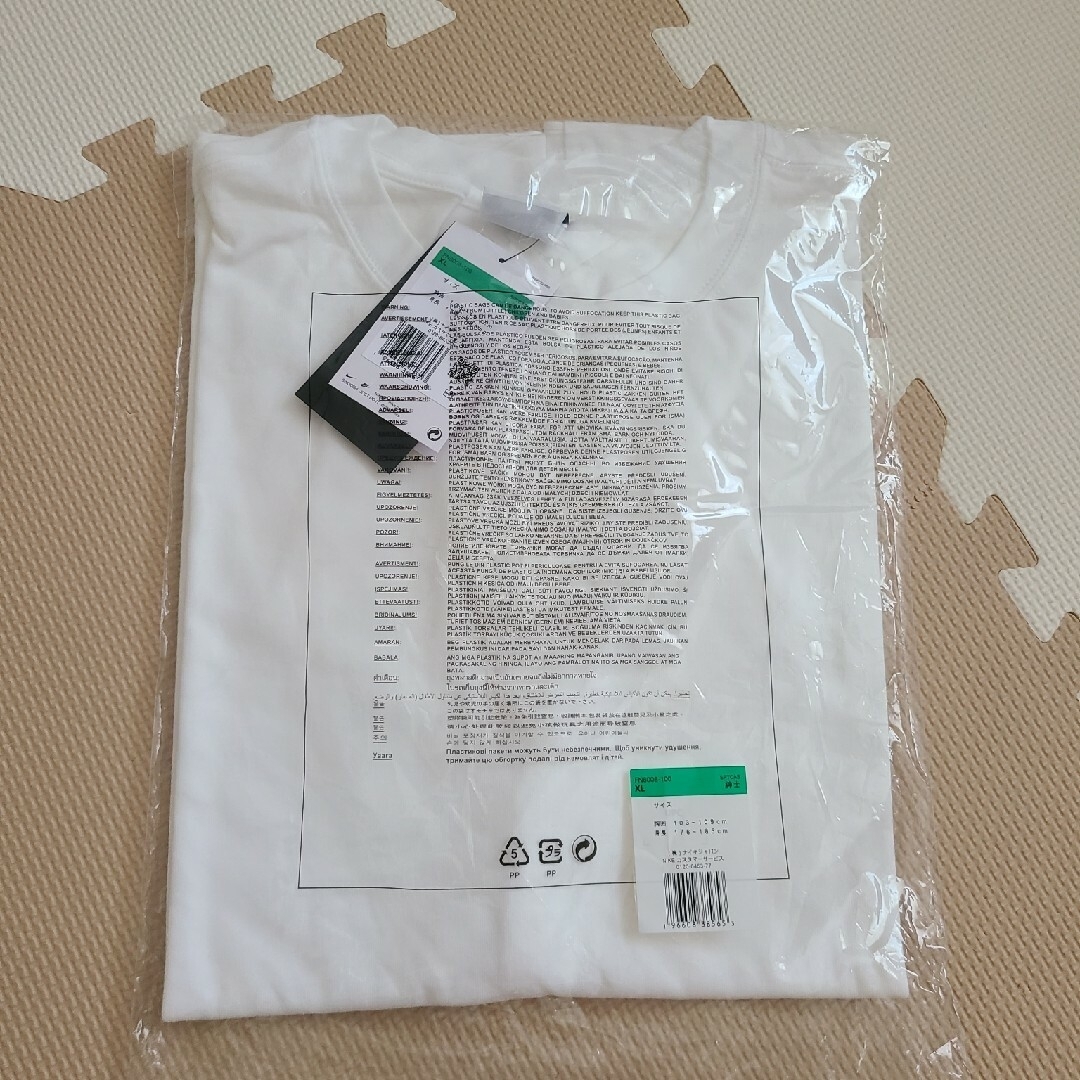NIKE(ナイキ)のNIKE　Tシャツ　ホワイト　XL メンズのトップス(Tシャツ/カットソー(半袖/袖なし))の商品写真