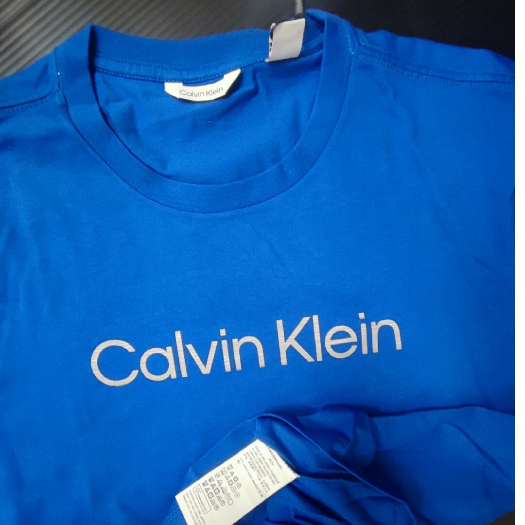 Calvin Klein(カルバンクライン)のCalvin Klein 半袖Tシャツ メンズのトップス(Tシャツ/カットソー(半袖/袖なし))の商品写真