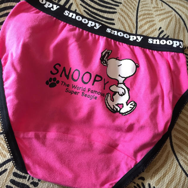 SNOOPY(スヌーピー)のスヌーピ＊サニタリーショーツ＊ショーツ ４枚 キッズ/ベビー/マタニティのキッズ服女の子用(90cm~)(下着)の商品写真