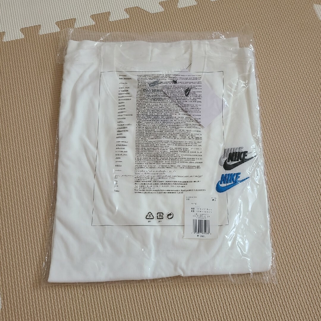NIKE(ナイキ)のNIKE　Tシャツ　ホワイト　2XL メンズのトップス(Tシャツ/カットソー(半袖/袖なし))の商品写真