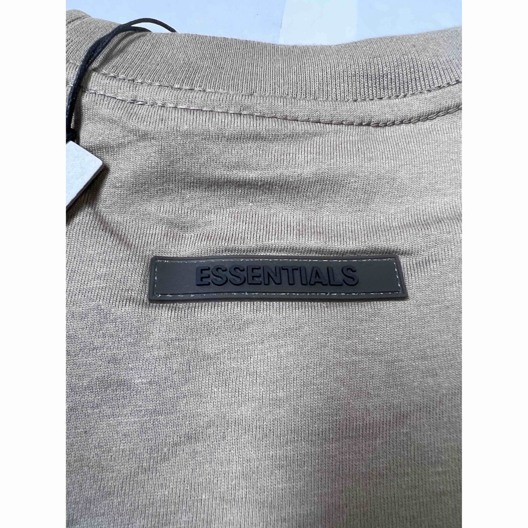 レア商品 essentials 半袖 Tシャツ 国内未入荷!新品未使用