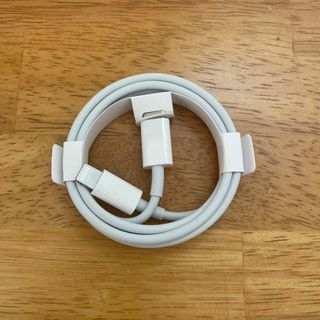 アイフォーン(iPhone)のApple 純正　USB typeC - lightning ケーブル(PC周辺機器)