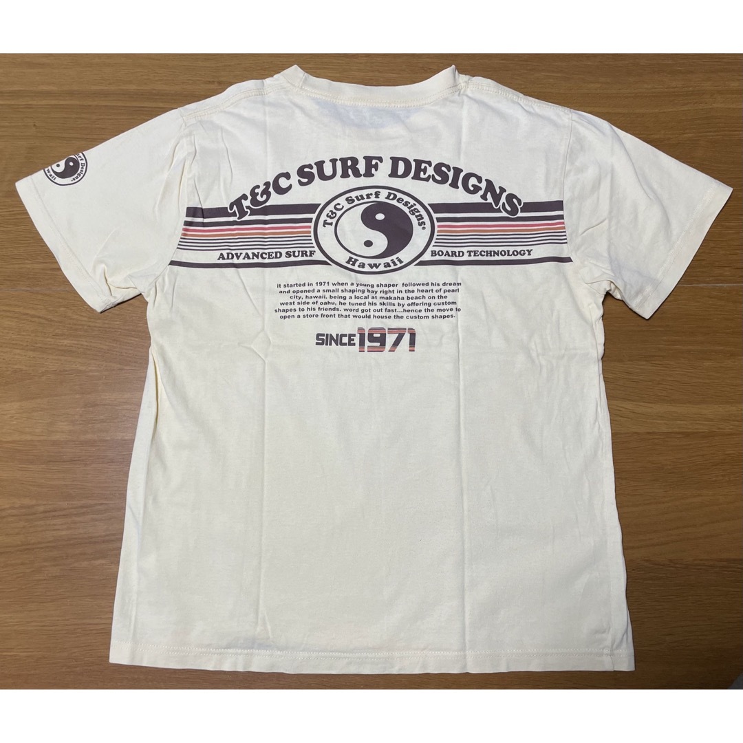 Town & Country(タウンアンドカントリー)のT&C  SURF DESIGNS タウカン  クリーム 半袖Tシャツ メンズのトップス(Tシャツ/カットソー(半袖/袖なし))の商品写真