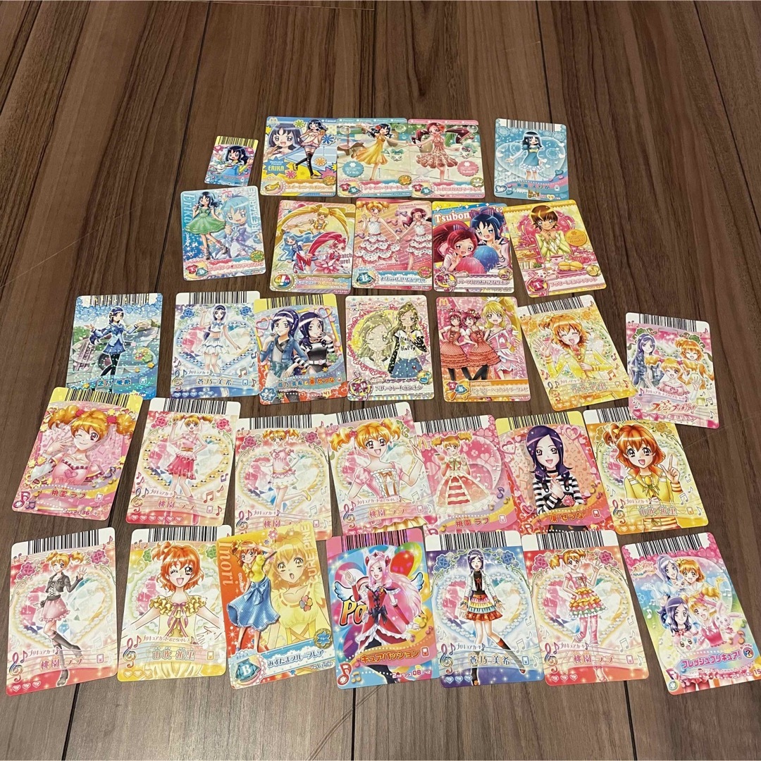 BANDAI(バンダイ)のプリキュアデータカード まとめ売り エンタメ/ホビーのアニメグッズ(カード)の商品写真