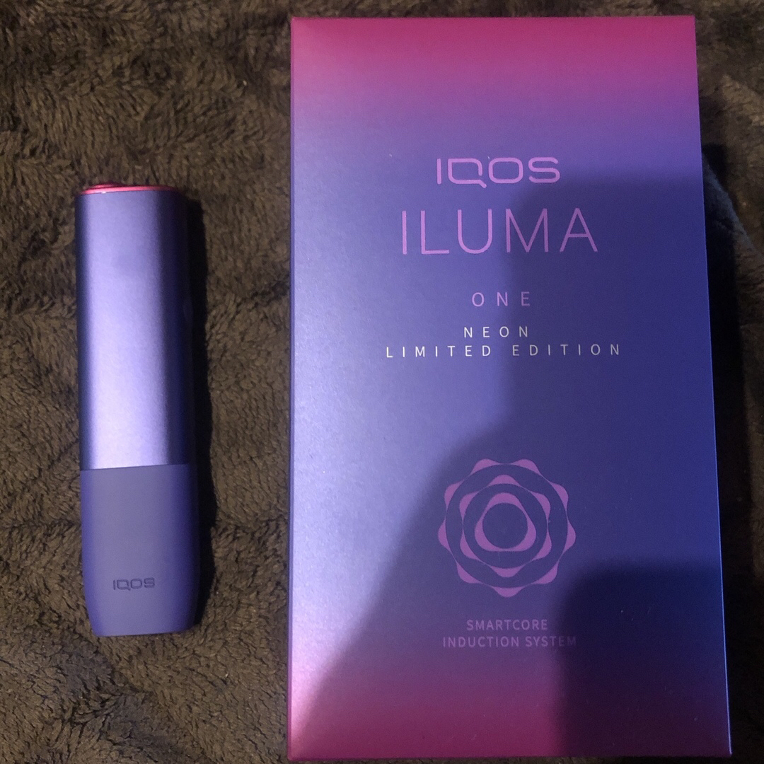 IQOS(アイコス)のイルマワン NEON EDITION 中古　製品未登録　ネオン　限定カラー メンズのファッション小物(タバコグッズ)の商品写真