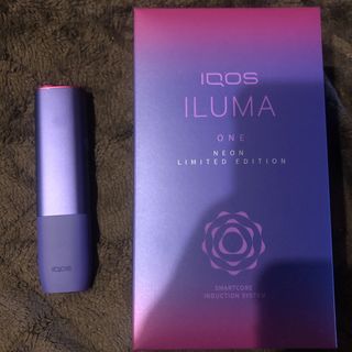 アイコス(IQOS)のイルマワン NEON EDITION 中古　製品未登録　ネオン　限定カラー(タバコグッズ)