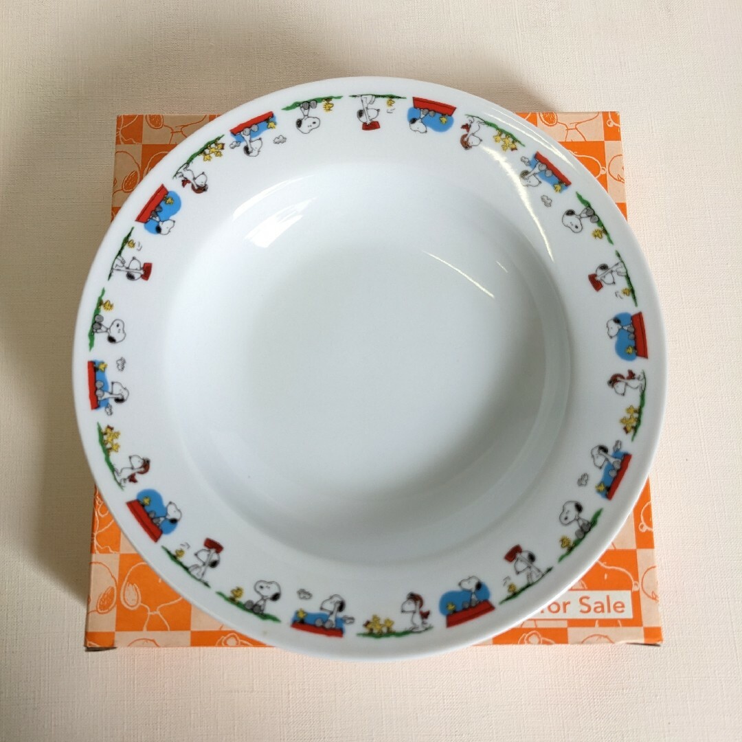 【非売品】スヌーピー スープ皿 セブンイレブン 景品 インテリア/住まい/日用品のキッチン/食器(食器)の商品写真