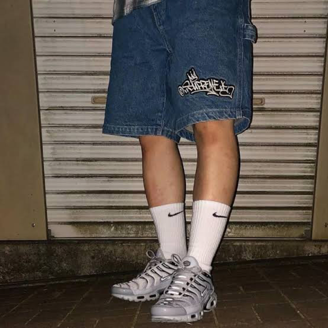 Supreme(シュプリーム)の激安！supreme Handstyle Denim Painter Short メンズのパンツ(ショートパンツ)の商品写真