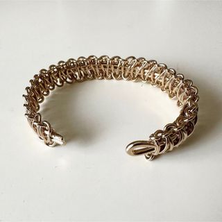Maison Martin Margiela - 極美品 Maison Margiela デザインバングルの