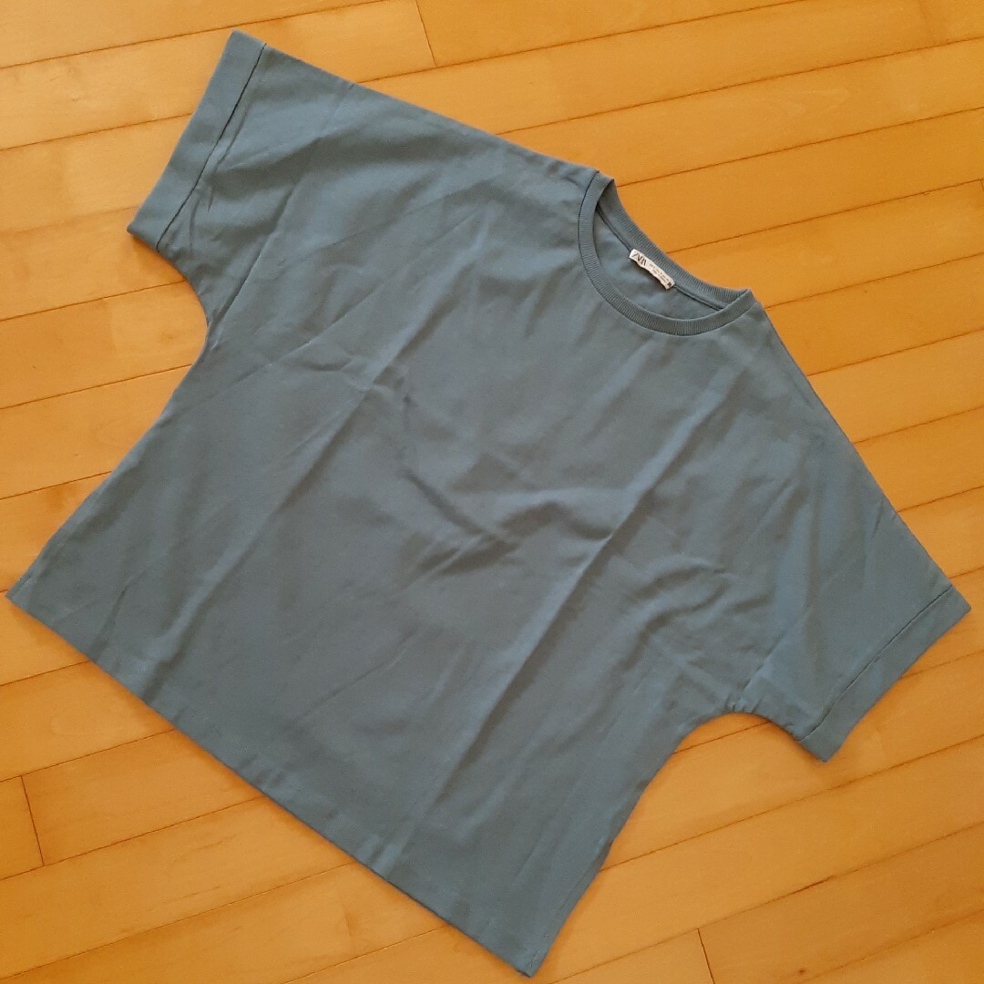 ZARA(ザラ)の新品 ZARA　半袖Tシャツ レディースのトップス(Tシャツ(半袖/袖なし))の商品写真