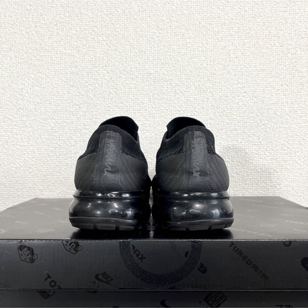 NIKE(ナイキ)の美品 完売 NIKE AIR VAPORMAX トリプルブラック 23.5cm レディースの靴/シューズ(スニーカー)の商品写真