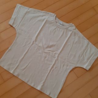 ザラ(ZARA)のZARA 半袖Tシャツ·S 新品(Tシャツ(半袖/袖なし))